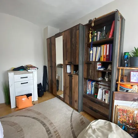 Lovely Two-bedroom Flat In Centre Burgaz